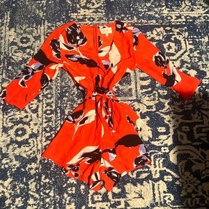 Yumi Kim Sz XS Red 100% Silk Romper Floral Print Style# SS11-16